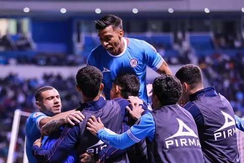 El pedido surrealista de la Liga MX a Cruz Azul tras el dominio apabullante en este Apertura 2024