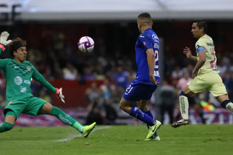 Cruz Azul tiene más de un año sin ganar el Clásico Joven