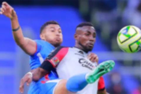 MERCADO 2023: Cruz Azul va por CUATRO refuerzos extranjeros