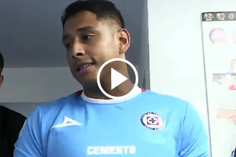 Romo motivó a sus compañeros.