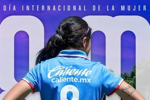 "Decían que las niñas no juegan al futbol": Cruz Azul conmemora el Día Internacional de la Mujer