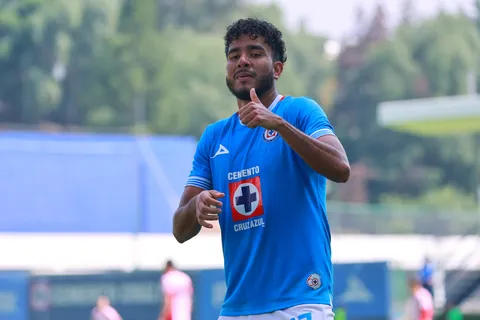 Samuel Espinosa se fue a Mazatlán con cláusulas especiales.