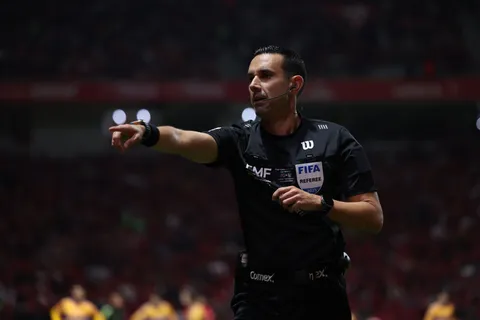César Ramos Palazuelos pitará a Cruz Azul por primera vez en el Apertura 2026.