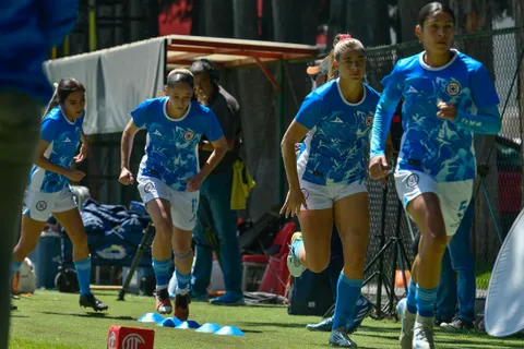 Asignatura pendiente para Iván Alonso: Cruz Azul femenil fracasa por cuarta ocasión consecutiva
