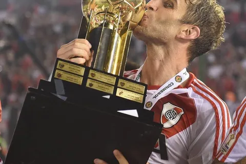 El poderoso motivo por el que Iván Alonso no dejaría marchar a Gonzalo Piovi de Cruz Azul a Boca Juniors