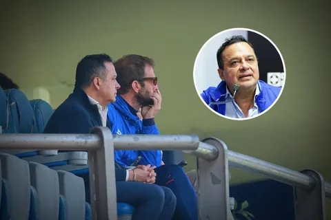 Víctor Velázquez se refirió a los rumores sobre conflictos en Cruz Azul.