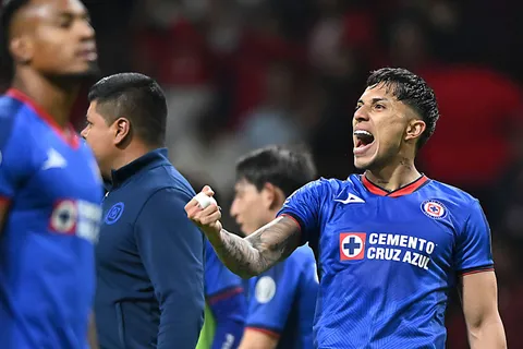 El contundente mensaje de Carlos Salcedo que apunta hacia la presencia de Cruz Azul en la Final