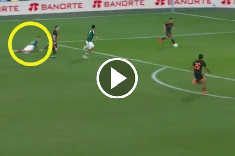 Jeremy Márquez quedó retratado en el gol de Perú durante el segundo amistoso de México
