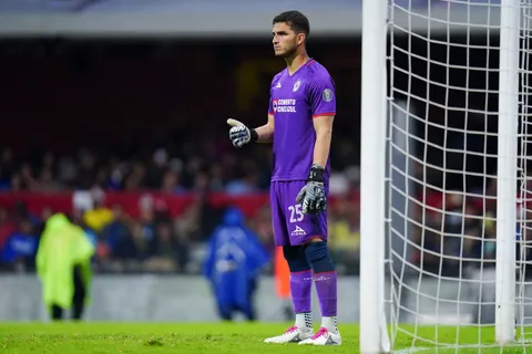 Insólito: Sebastián Jurado solo reconoce un solo error en la derrota de Cruz Azul en el Clásico Joven