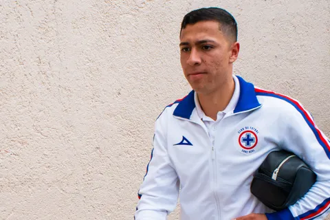 Andrés Montaño enaltece la grandeza de Cruz Azul.
