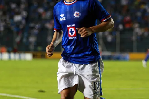 Hugo Droguett se marchó de Cruz Azul con apenas 26 partidos disputados.