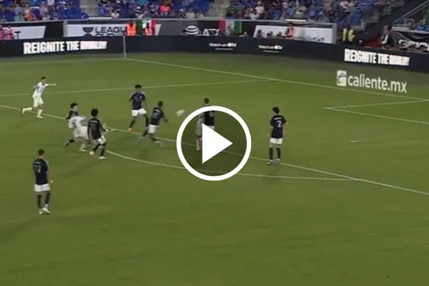 Golazo de Palavecino ante New York.
