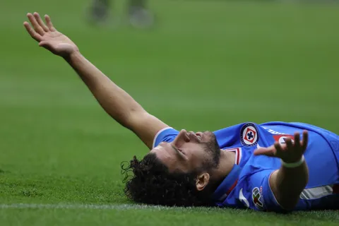 DE ÚLTIMO MOMENTO: ¡Se cae un nuevo fichaje de Cruz Azul!
