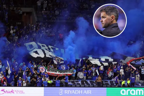 La afición de Cruz Azul sentenció el futuro de Nicolás Larcamón