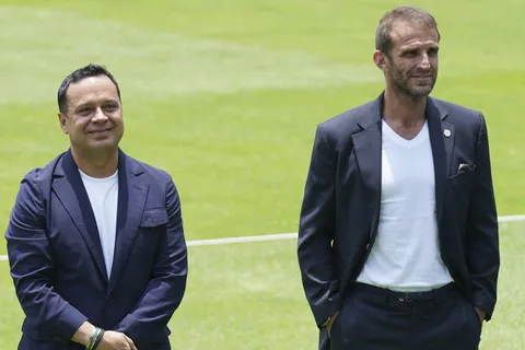 Iván Alonso agradeció especialmente a Víctor Velázquez por la victoria