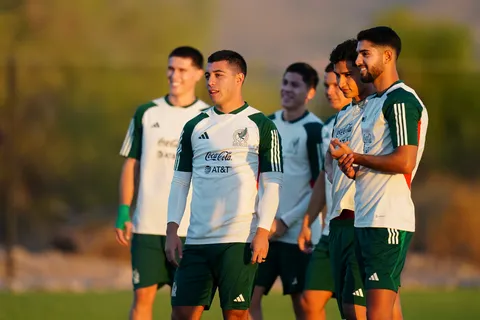 Rafa Márquez se rinde ante el gran nivel de Jeremy Márquez y de Erik Lira y desafía al DT del Porto