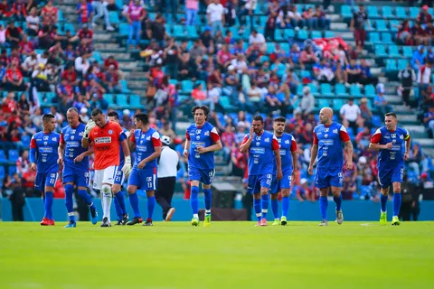 ¿En riesgo? Cruz Azul participaría en cuadrangular de leyendas con América, Chivas y Pumas