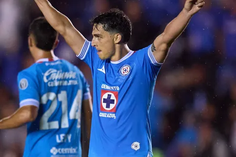 Faravelli tiene otro apodo en el vestidor.