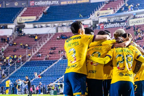 América no logró llenar el Estadio Azul como Cruz Azul y ya estaría buscando nueva sede