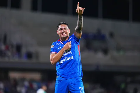 Toro Fernández volvió con gol y habló por Instagram.