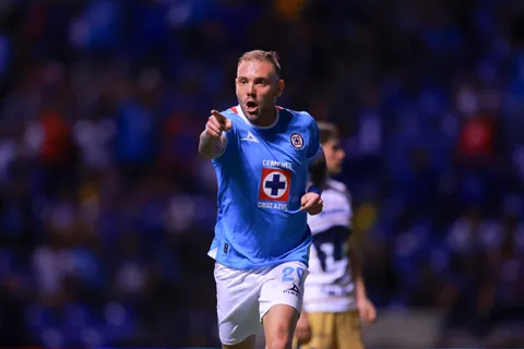 Rodolfo Rotondi habló sobre su relación con los entrenadores en Cruz Azul.