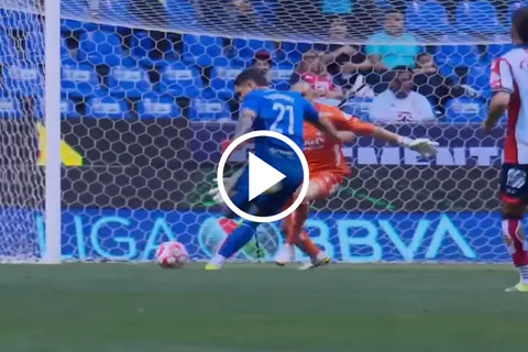 ¡Se quiere quedar! El gol de Gabriel Fernández frente a San Luis