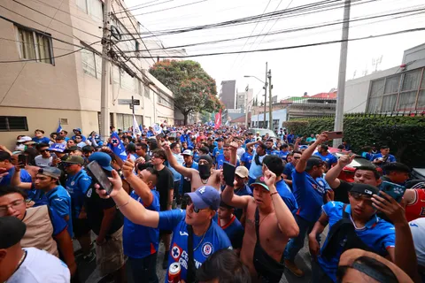 Afición de Cruz Azul vendería a este delantero a pesar de que costó millones: "Se lesiona mucho"