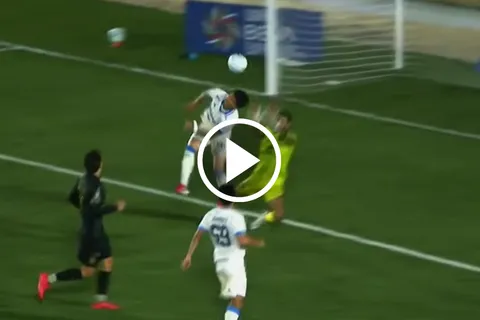 Javier Suárez anotó con Cruz Azul Hidalgo.