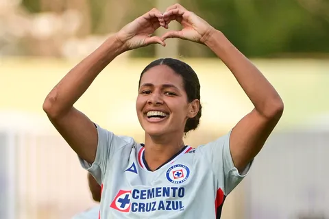 Cruz Azul Femenil, con un pie y medio en la Liguilla.