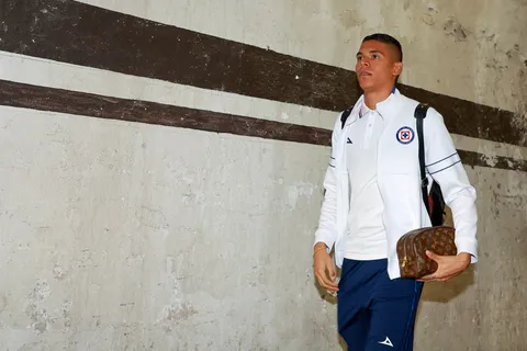 El premio más que merecido para Kevin Mier después de su gran rendimiento con Cruz Azul