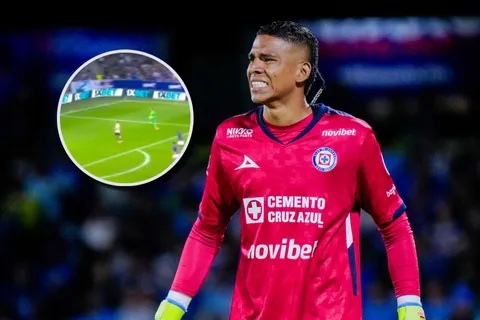 En España también el portero de un equipo grande está en el ojo del huracán.
