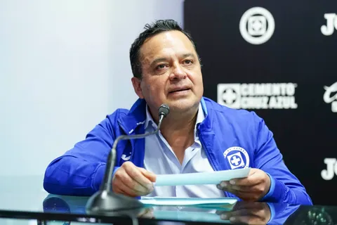Buscan convencer a Velázquez de construir el estadio en esta ubicación