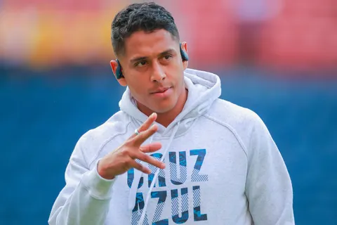 Desde Chivas volvieron a preguntar por Romo.