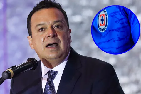 Víctor Velázquez presume el fichaje de Jorge Sánchez: la foto que publicó el presidente de Cruz Azul