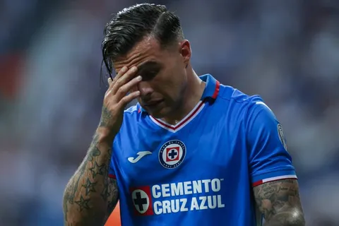 El triste futuro que podría tener Christian Tabó fuera de Cruz Azul