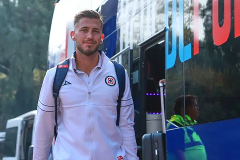 Última hora: La decisión de Vicente Sánchez con Gonzalo Piovi a horas del Cruz Azul vs. León