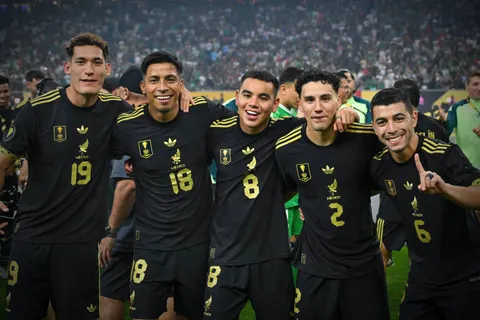Los futbolistas de Cruz Azul buscan ganarse un lugar en la lista final de Javier Aguirre.
