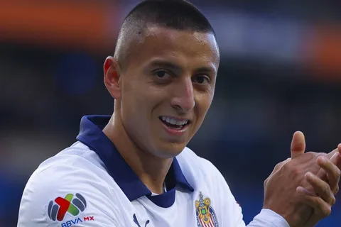 Chivas le dará un precio preferencial a Cruz Azul por el Piojo