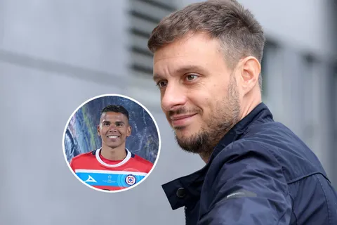 Martín Anselmi respaldó el estilo de juego de Kevin Mier