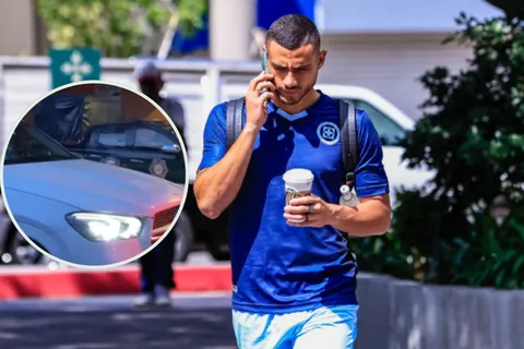 Giakoumakis se hizo presente en el debut de Cruz Azul