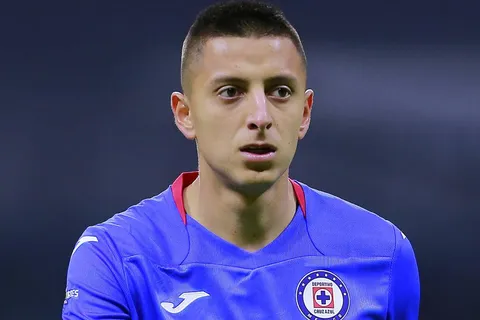 Piojo Alvarado expuso problemas internos en Cruz Azul antes de la Novena