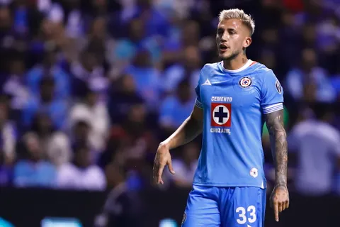 Gonzalo Piovi fue "señalado" por estas dos voces influyentes en Cruz Azul.