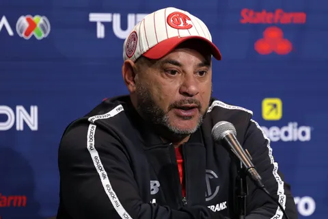 El argentino habló en conferencia de prensa y palpitó el juego vs la Máquina.