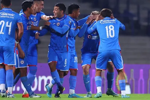 Rumbo al duelo contra Bravos, Cruz Azul recupera una de sus mejores armas