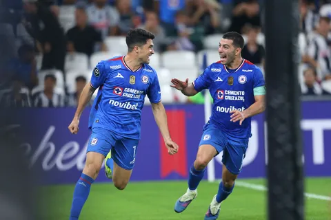 Nicolás Ibáñez marcó el gol del triunfo para Cruz Azul en la ida de octavos de final ante Rayados.