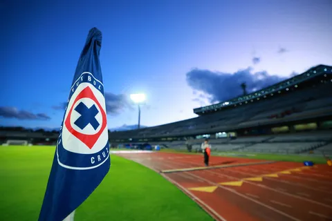 Cruz  Azul se pronuncia después de la detención de su ex presidente y marca una posición