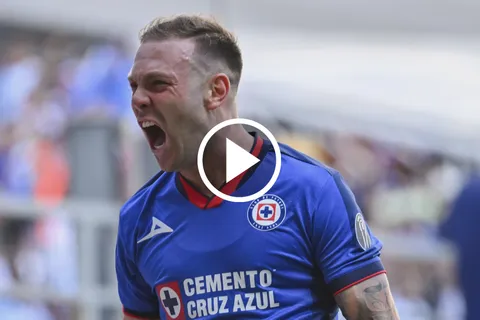Gol de Carlos Rotondi ante Querétaro.