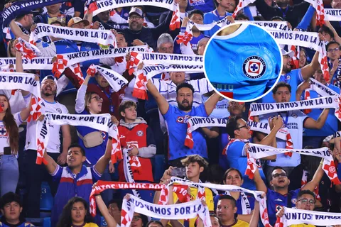 Afición de Cruz Azuo "extraña" a un ex futbolista.