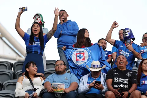 Afición de Cruz Azul señaló al principal artífice de la goleada contra Necaxa: NO es un jugador