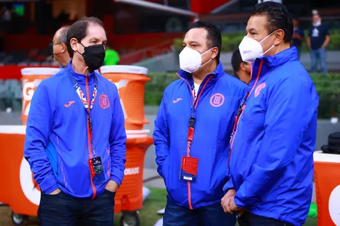La batalla de Cruz Azul para escoger al nuevo entrenador